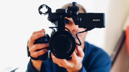 5 Reasons to Incorporate Video Into Your Content Marketing Strategy